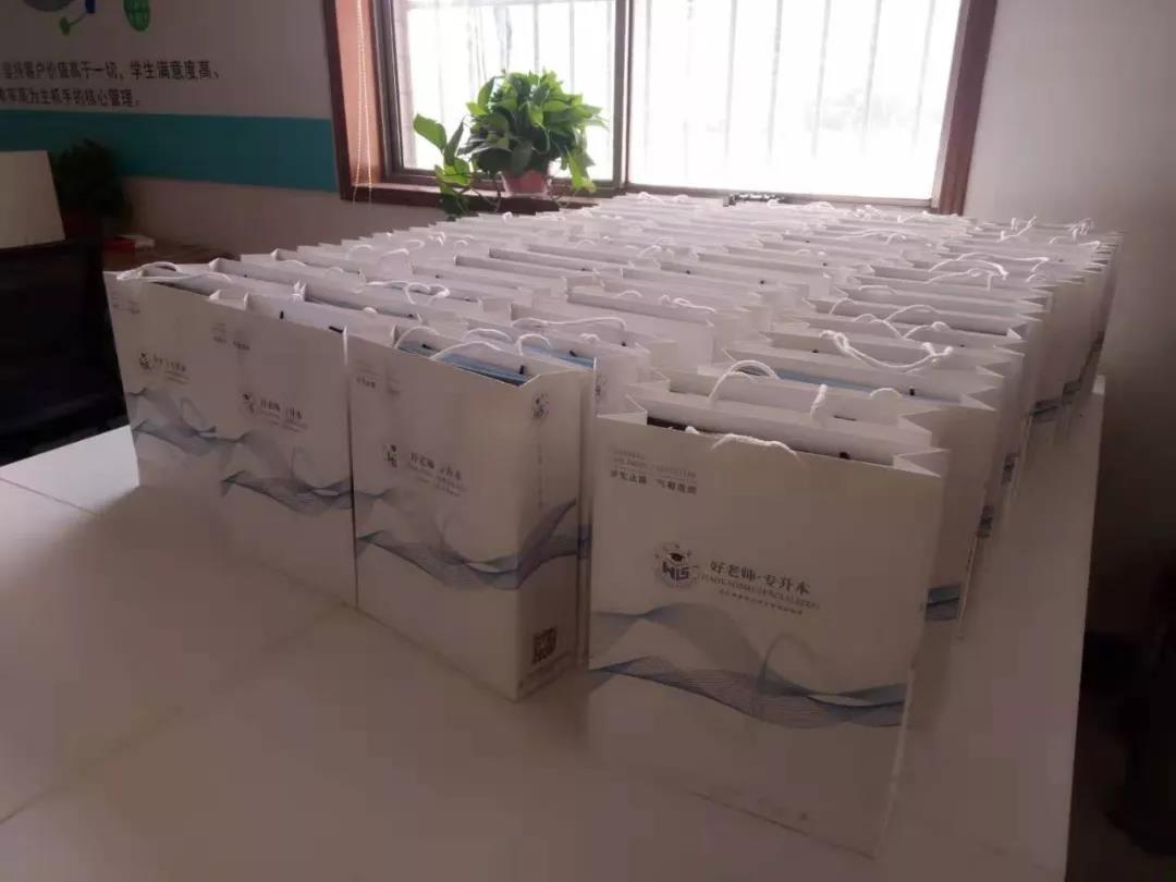 微信图片_20191024145228.jpg